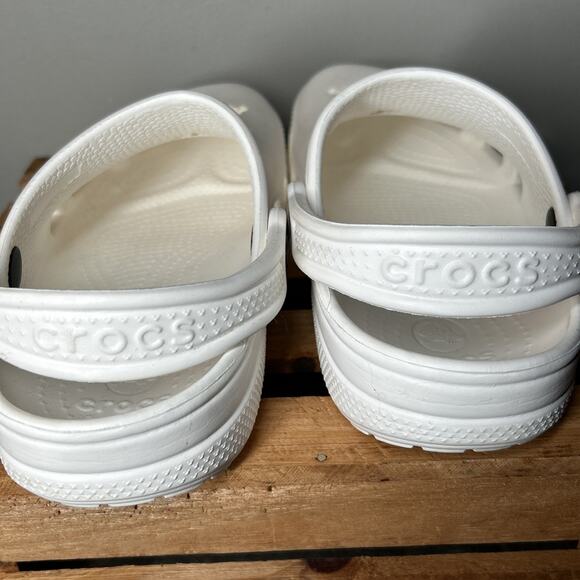 Crocs Disney Parks White Mickey Mouse Ears Adult Clogs Size M4 W6 - Picture 3 of 8